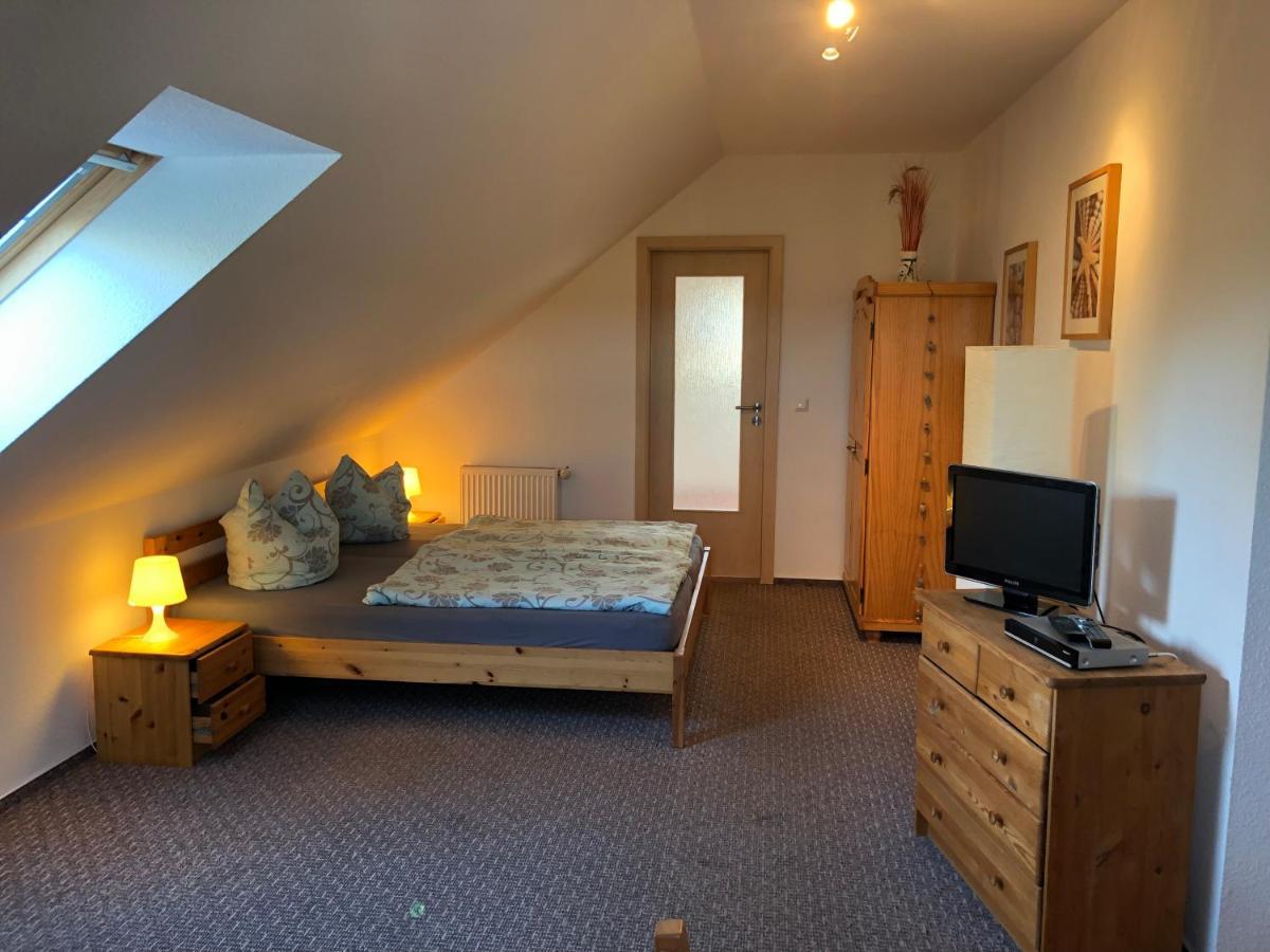 Ferienwohnung Kranich Wieck Exterior foto